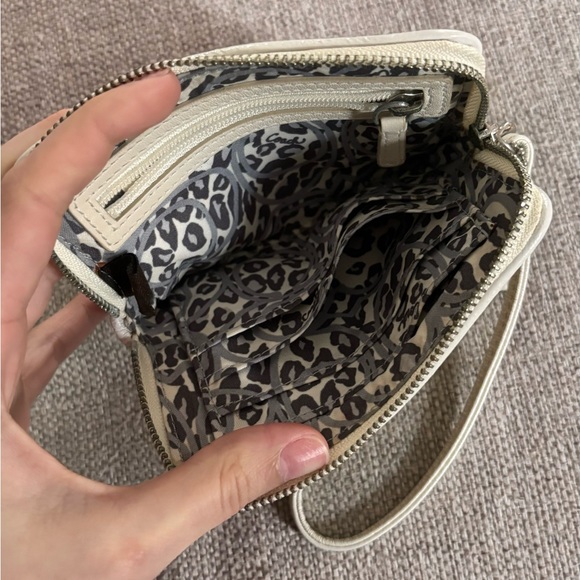 Coach Poppy Wristlet Yellow - Picture 2 of 4